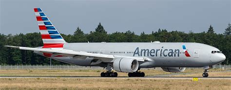 777-200 aa